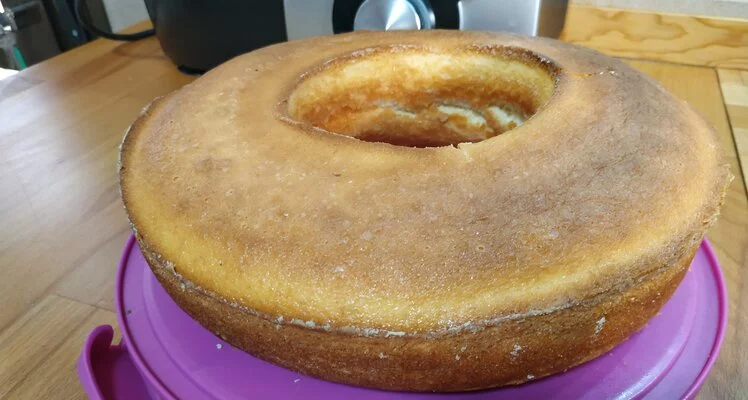 Cómo hacer bizcocho de anís y limón con Mambo de Cecotec