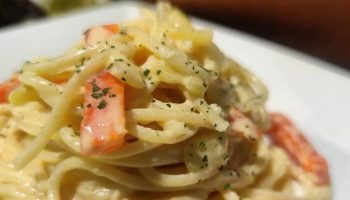 Cómo hacer espaguetis con gambas y verduras de Cocigramer para Mambo